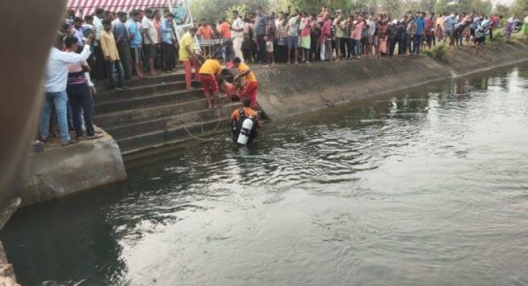 Seven of wedding party killed as SUV falls into canal in Sambalpur