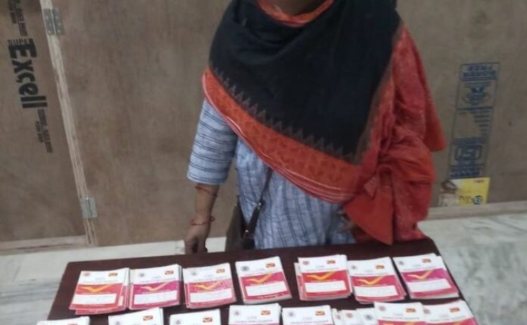Woman postal agent dupes 98 depositors; arrested
