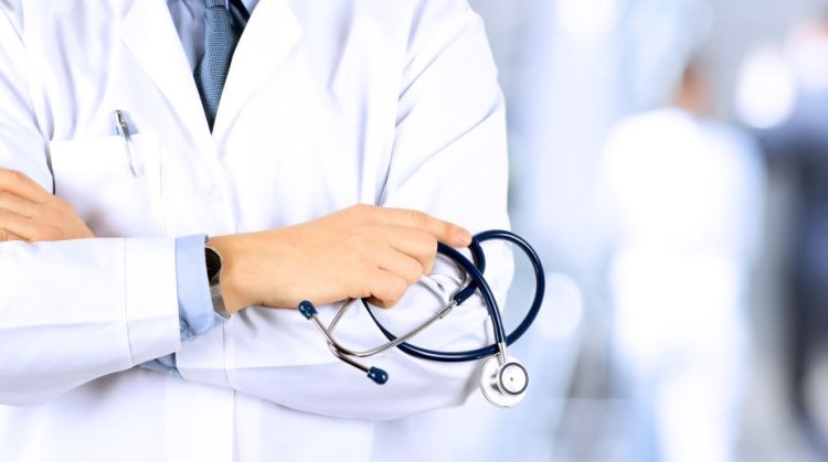 ଖୁସି ଖବର : ପ୍ରତି ୬ ବର୍ଷରେ ସରକାରୀ ଡାକ୍ତରଙ୍କୁ ମିଳିବ ପ୍ରମୋସନ