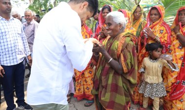 ୫-ଟି ସଚିବଙ୍କ ଗଞ୍ଜାମ ଗସ୍ତ,  ବିଭିନ୍ନ ଉନ୍ନୟନମୂଳକ କାର୍ଯ୍ୟ ତଦାରଖ ଓ ସମୀକ୍ଷା