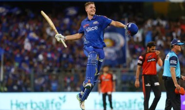 ବିରାଟଙ୍କ ସ୍ୱପ୍ନ ଅଧୁରା, ଗ୍ରୀନଙ୍କ ଶତକରେ ବାଙ୍ଗାଲୋର ବିଦା