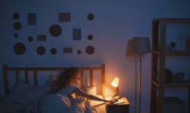 ରାତିରେ ଲାଇଟ୍ ଲଗାଇ ଶୋଉଛନ୍ତି କି? 