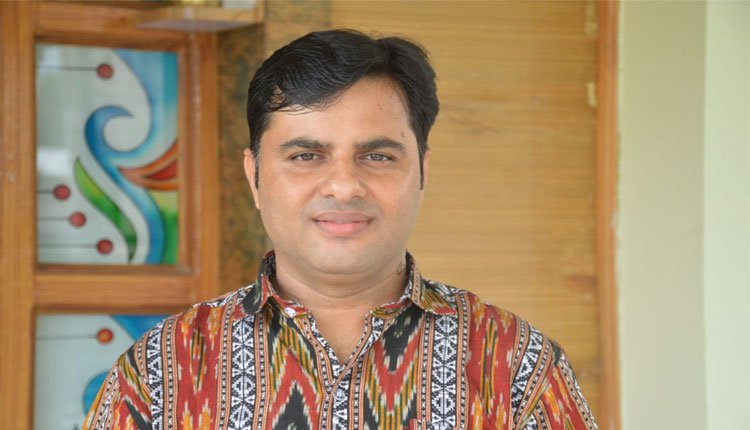 ମତଦାନ କଲେ ବିଜେପି ପ୍ରାର୍ଥୀ ଟଙ୍କଧର ତ୍ରିପାଠୀ