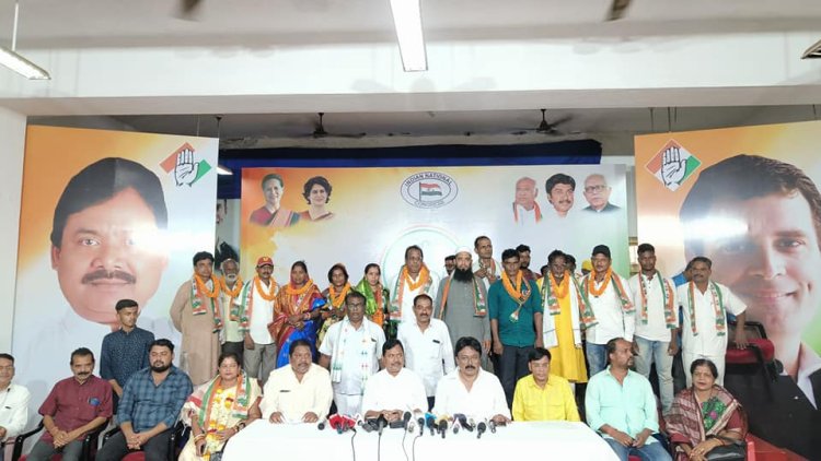 ଯାଜପୁର ଜିଲ୍ଲା ବିଜୁ ମହିଳା ଜନତା ଦଳର ଉପସଭାନେତ୍ରୀ ଶ୍ରୀମତୀ ଆରତୀ ଦେଓଙ୍କ ସମେତ ବହୁ ବିଜେଡ଼ି କର୍ମୀ  କଂଗ୍ରେସ ଦଳରେ ସାମିଲ