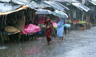 ୩ ଦିନରେ କେରଳ ଛୁଇଁବ ମୌସୁମୀ