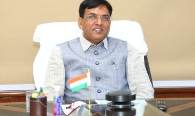 ବାହାନଗା ଟ୍ରେନ୍ ଦୁର୍ଘଟଣା; ଭୁବନେଶ୍ୱରରେ କେନ୍ଦ୍ର ସ୍ବାସ୍ଥ୍ୟମନ୍ତ୍ରୀ