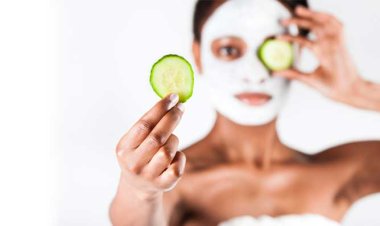 ମୁହଁରେ ଲଗାନ୍ତୁ କାକୁଡ଼ି ଫେସପ୍ୟାକ୍‌