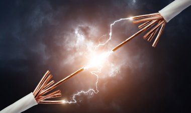 ବିଦ୍ୟୁତ ଆଘାତରେ ଗଲା ଦୁଇ ଜୀବନ