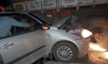 Five killed after car collides with truck in Balangir