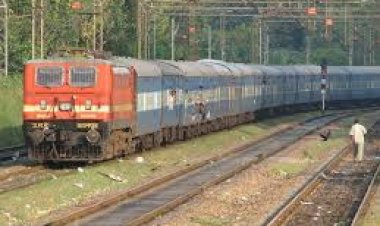 ବଡ ଧରଣର ଦୁର୍ଘଟଣାରୁ ବର୍ତ୍ତିଗଲା ନିଲାଂଚଳ ଏକ୍ସପ୍ରେସ୍