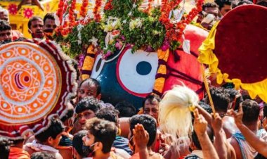 ଚତୁର୍ଦ୍ଧାମୂର୍ତ୍ତିଙ୍କ ଆଡ଼ପ ମଣ୍ଡପ ବିଜେ