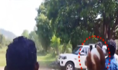 ୫-ଟି ସଚିବଙ୍କ କାରକେଡ୍‌ ଉପରକୁ ଅଣ୍ଡାମାଡ଼