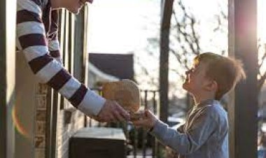 ପିଲା ଯାଉଥିଲେ ପଡ଼ିଶା ଘର