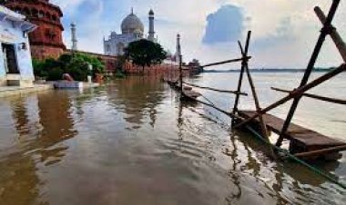 ବନ୍ୟା ପାଣି ଛୁଇଁଲା ତାଜମହଲ