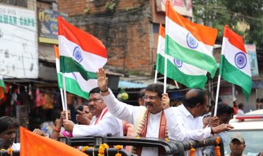 ଭୁବନେଶ୍ୱରରେ ତ୍ରିରଙ୍ଗା ଯାତ୍ରାର ଶୁଭାରମ୍ଭ କଲେ ଧର୍ମେନ୍ଦ୍ର