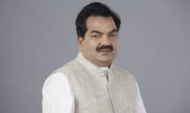 ୫-ଟି ସଚିବଙ୍କୁ ଯେଉଁମାନେ ଟାର୍ଗେଟ କରୁଛନ୍ତି, ସେମାନେ ନିଜ ସ୍ୱାର୍ଥକୁ ଦେଖୁଛନ୍ତି: ଉମାକାନ୍ତ ସାମନ୍ତରାୟ