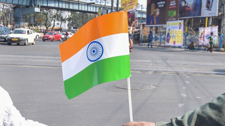 India Post to sell National Flag through its 1.6 lakh post offices to celebrate Har Ghar Tiranga