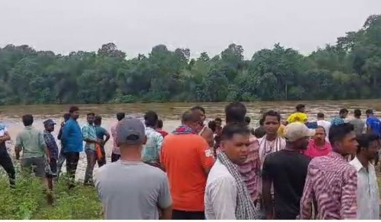 2 Kanwariyas missing after being swept away in Salandhi River in Balasore