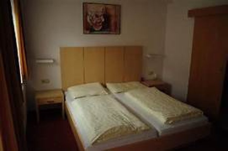 ଅଷ୍ଟ୍ରେଲୀୟ ମହିଳା ଲଗାଉଛନ୍ତି ଅଧା ବିଛଣା ଭଡ଼ାରେ