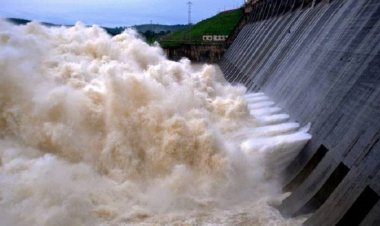 Hirakud Dam Opens Four More Sluice Gates