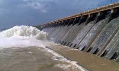 ହୀରାକୁଦ,୨୨ ଗେଟ୍ ଦେଇ ଜଳ ନିଷ୍କାସନ ଜାରି