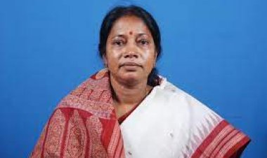 ନାମାଙ୍କନ ପତ୍ର ଦାଖଲ କଲେ ପ୍ରମିଳା