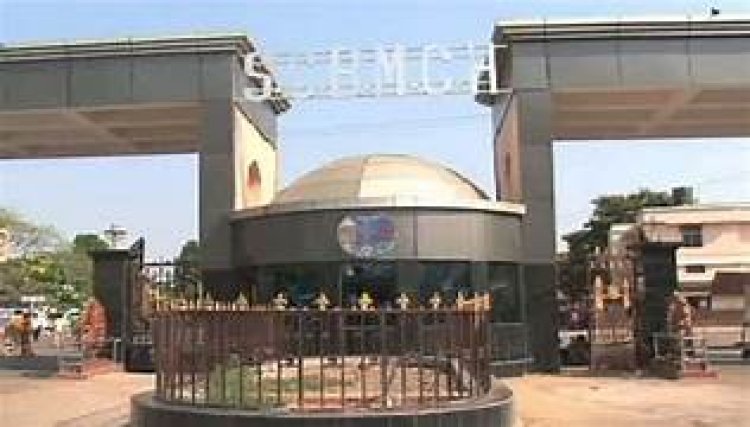 ଏଣିକି ଏସ୍‌ସିବିରେ ଆଡମିସନ୍‌ ପାଇଁ ଆଧାର କାର୍ଡ ବାଧ୍ୟତାମୂଳକ