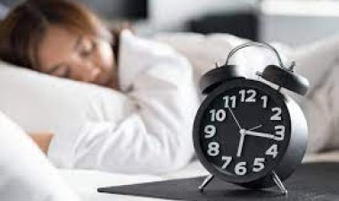 ରାତିରେ ଶୋଇବା ଓ ସକାଳେ ଉଠିବା ପାଇଁ ଠିକ୍ ସମୟ କ’ଣ ? ଜାଣନ୍ତୁ