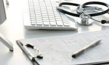 ହସ୍ପିଟାଲ ଭିତରେ ଡାକ୍ତରଙ୍କୁ ନିର୍ଦ୍ଧୁମ ଛେଚିଲେ