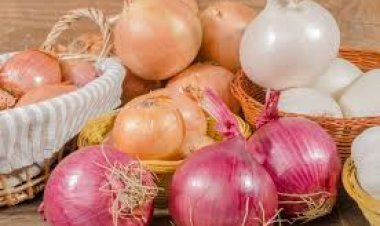 କନ୍ଦାଉଛି ପିଆଜ, ମାସକ ଭିତରେ ରେଟ୍‌ ହେଲା ଡବଲ୍‌