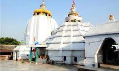 ଚଳଚଞ୍ଚଳ ବାବା ଧବଳେଶ୍ୱରଙ୍କ ପୀଠ