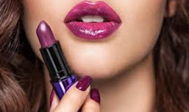 ବିପଜ୍ଜନକ ରସାୟନ ଲିପଷ୍ଟିକ୍