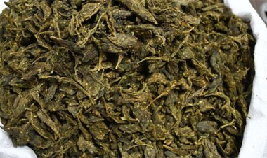 ଗାଡ଼ିରେ ପ୍ରେସ୍‌ ଲେଖି ଗ‌େଞ୍ଜଇ ଚାଲାଣ