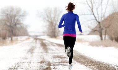 ଶୀତରେ ଦୌଡିବା ଅଧିକ ଲାଭଦାୟକ, ଜାଣନ୍ତୁ ଏହାର ଫାଇଦା