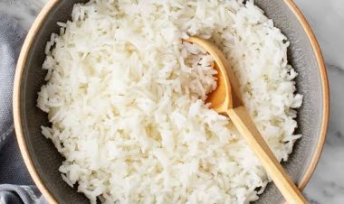 ଭାତ ଖାଇବା ପରେ ଓ ପୂର୍ବରୁ ଏହି ଭୁଲ୍‌‌ କରୁଛନ୍ତି କି?