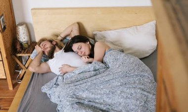 ଶୋଇଲେ ବଢେ ସେକ୍ସ୍‌ ପାୱାର୍‌