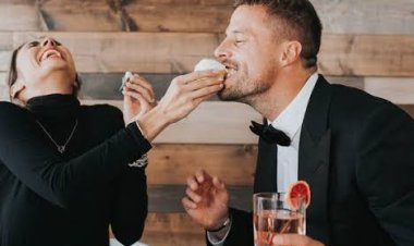 ସାଥୀ ଆପଣଙ୍କ ଠାରୁ କ’ଣ ଚାହିଁଥାନ୍ତି: ସୁମଧୁର ସମ୍ପର୍କ ପାଇଁ ୧୦ଟି ଟିପ୍ସ୍‌