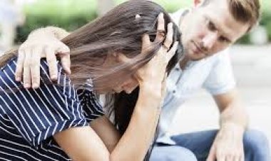 ଯଦି ରିଲେସନର ବ୍ରେକଅଫ୍ ଆସୁଛି, ନିଜର ପରିସ୍ଥିତି ସହ ପାଖରେ ଥିବା ପିଲାକୁ କିପରି ସମ୍ଭାଳିବେ ?