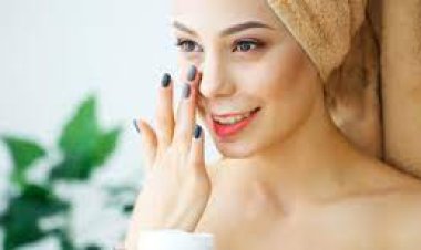 ଶୀତରେ ଶୁଷ୍କ ତ୍ବଚାର ଯତ୍ନ