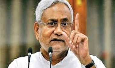 ୧୦ବର୍ଷରେ ୩ଥର ମେଂଟ ଭାଙ୍ଗିସାରିଛନ୍ତି ନୀତୀଶ କୁମାର