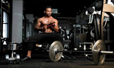 ପୁରୁଷମାନେ ଛାଡିଦିଅନ୍ତୁ ଏହି ୩ ଖରାପ ଅଭ୍ୟାସ: ଶରୀର ହୋଇଯିବ ଶକ୍ତ, ଆବଶ୍ୟକ ନାହିଁ ଜିମ୍ ଯିବା