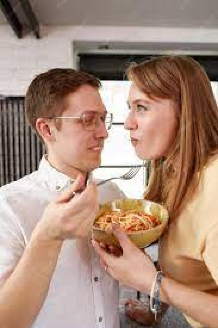 ବୈବାହିକ ଜୀବନକୁ ମଜାଦାର କରନ୍ତୁ ,ଖାଇବା ଅଭ୍ୟାସ ବଦଳାନ୍ତୁ;