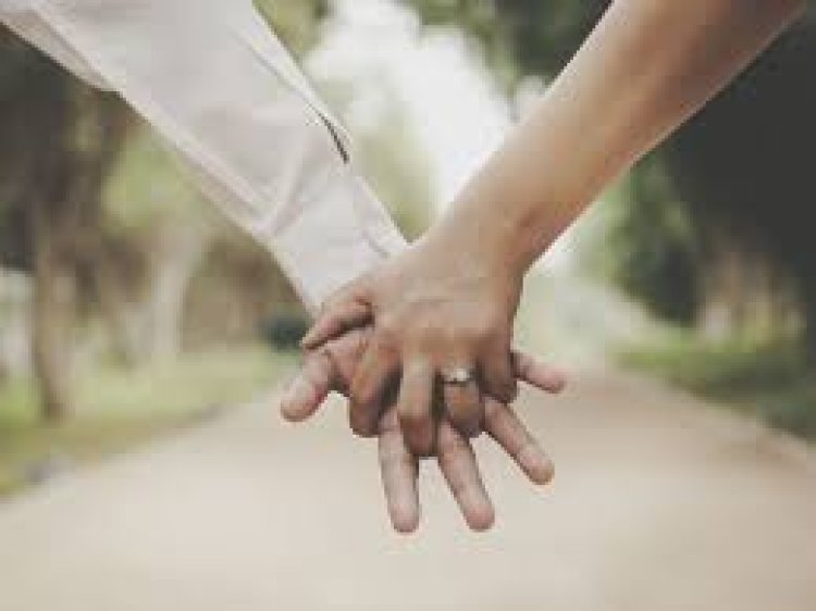 ସ୍ବାମୀଙ୍କୁ ନିଜ ବଶରେ ରଖିବାକୁ ଚାହୁଁଛନ୍ତି କି? ଆପଣାନ୍ତୁ ଏହି ଉପାୟ ସବୁ