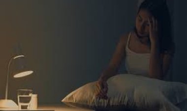 ରାତିରେ ମହିଳାମାନେ କରିଥାନ୍ତି ଏମିତି କିଛି କାମ ଯାହା ସମଗ୍ର ପରିବାରକୁ ପକାଇଥାଏ ଅସୁବିଧାରେ