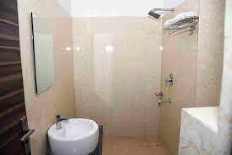 ପୂଜା ଗୃହ ପାଖରେ ଶୈାଚାଳୟ ଅଛି କି? ଭୁଲରେ ବି ରଖନ୍ତୁ ନାହି