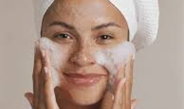 ଦିନକୁ କେତେ ଥର କରିବେ ଫେସ୍ ୱାଶ?