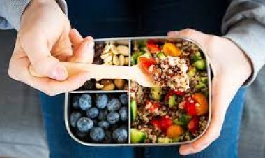 ଏଭରଗ୍ରୀନ୍ ରହିବା ପାଇଁ କେଉଁଭଳି ଖାଦ୍ୟ ଖାଇବେ