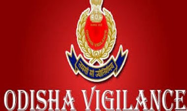 ଭିଜିଲାନ୍ସ ଜାଲରେ ଦାରିଙ୍ଗବାଡି ବିଇଓ