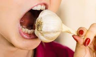 ଅଧିକ ରସୁଣ ଖାଇଲେ ହୋଇପାରେ ଏହି ୫ଟି ସମସ୍ୟା