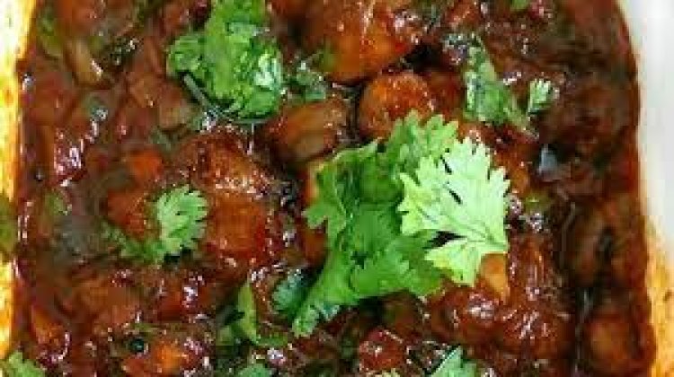 ଭାତ  ଓ ରୁଟି  ସହ କଦଳୀ ପତ୍ର ବାମ୍ପ ଛତୁ